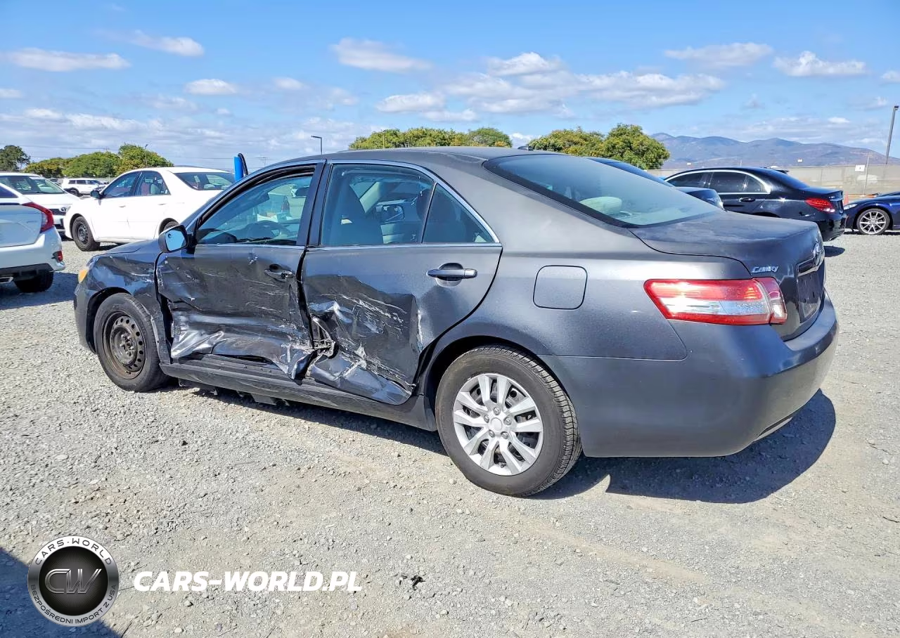 2010 Toyota Camry Le VIN:4T1BF3EK4AU526303 - 2
