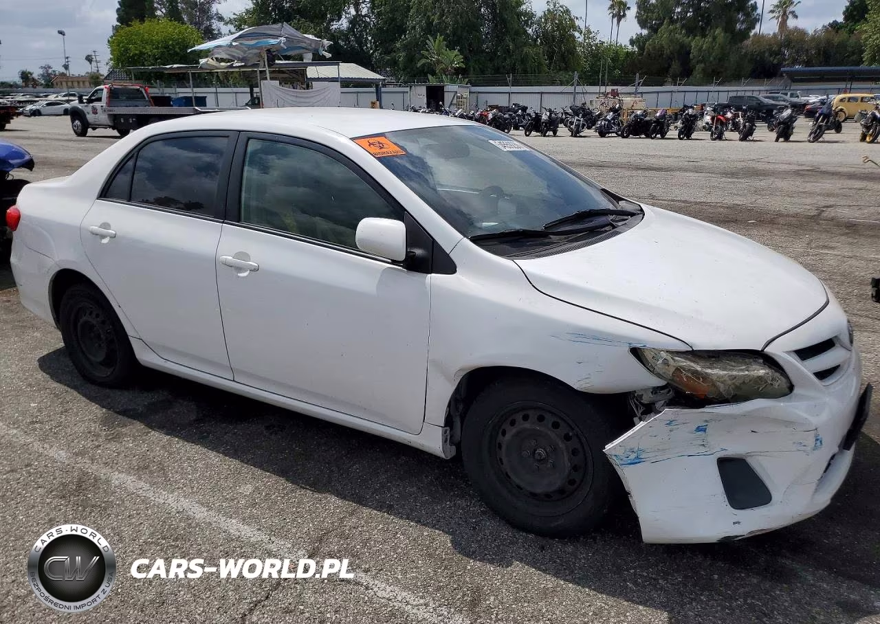 2011 Toyota Corolla Le VIN:JTDBU4EE0B9157518 - 4