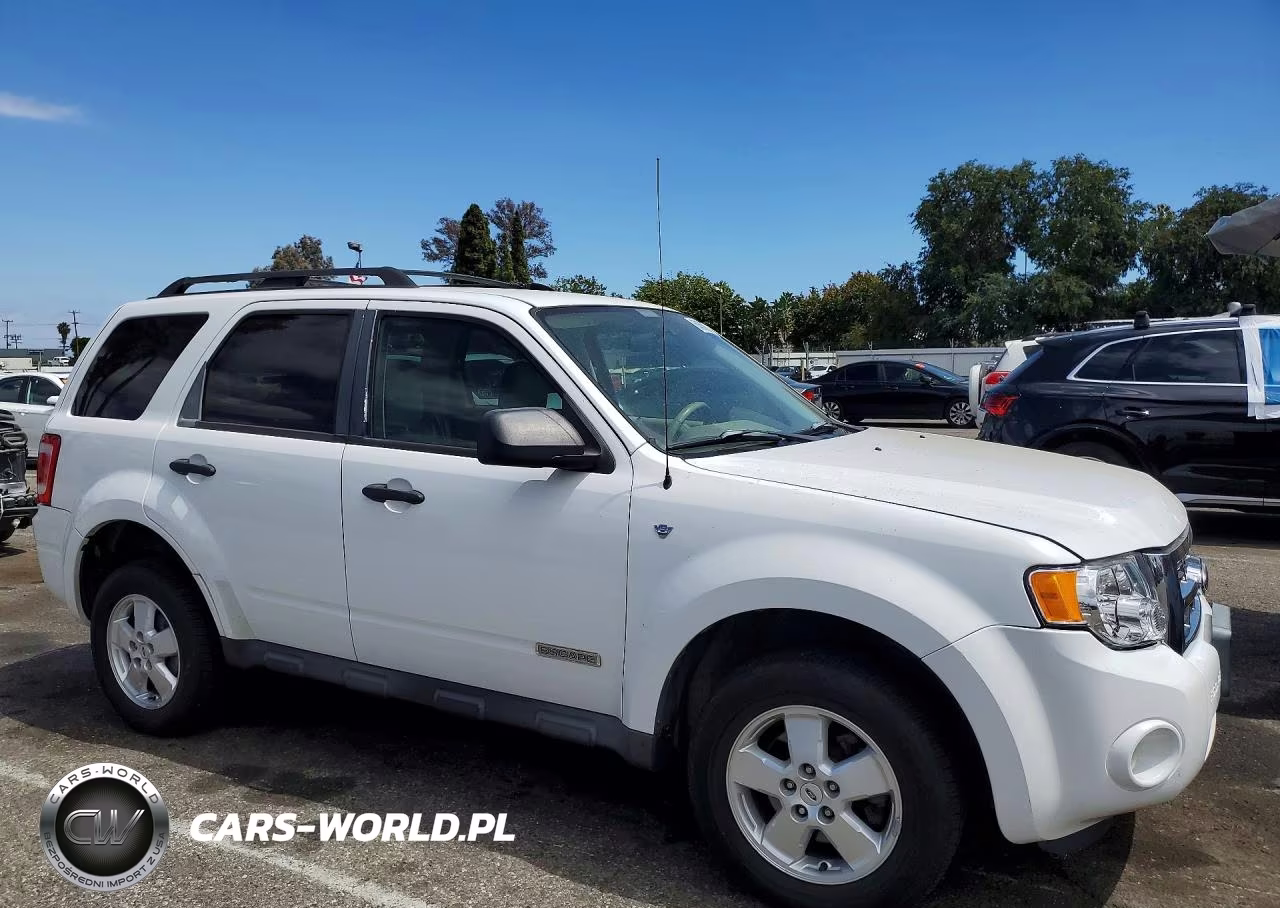 2008 Ford Escape Xlt VIN:1FMCU03178KA20392 - 4