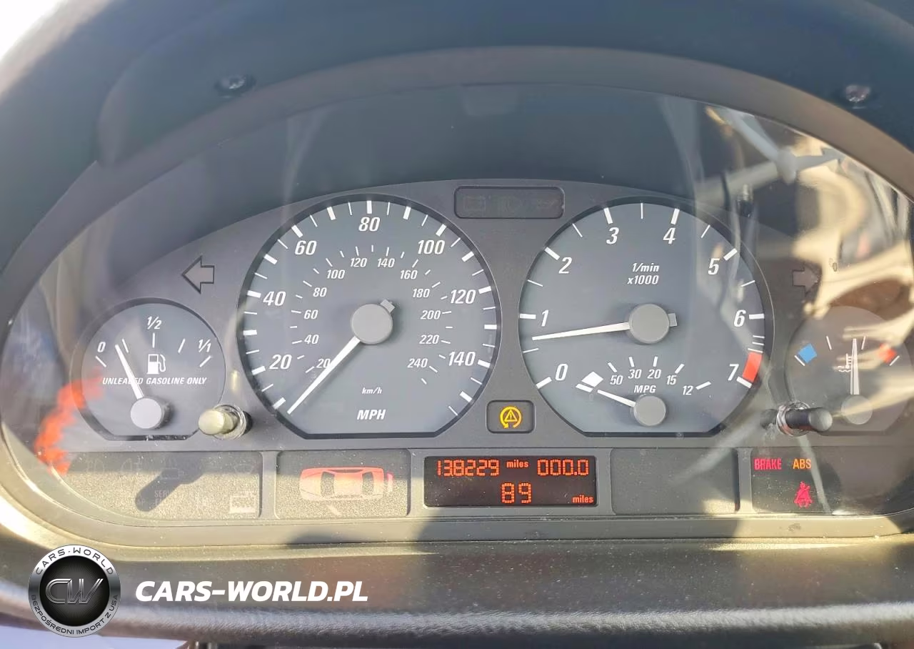 2002 BMW 325 Ci VIN:WBABN33472JW51064 - 9