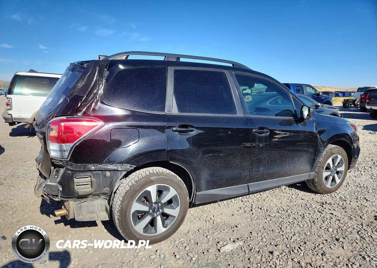2018 Subaru Forester 2.5I Premium VIN:JF2SJAGC3JH579548 - 3