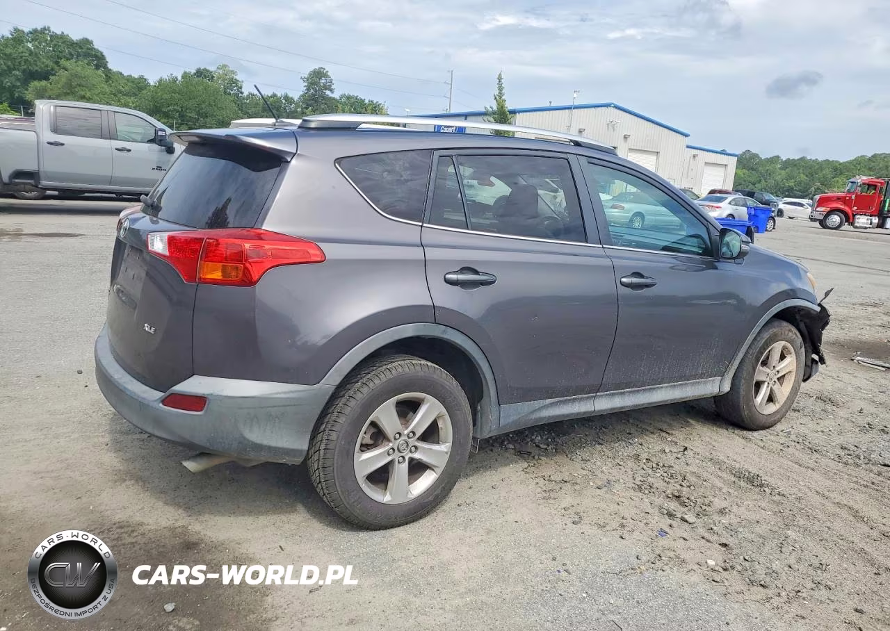 2015 Toyota Rav4 Xle VIN:2T3WFREV6FW229188 - 3