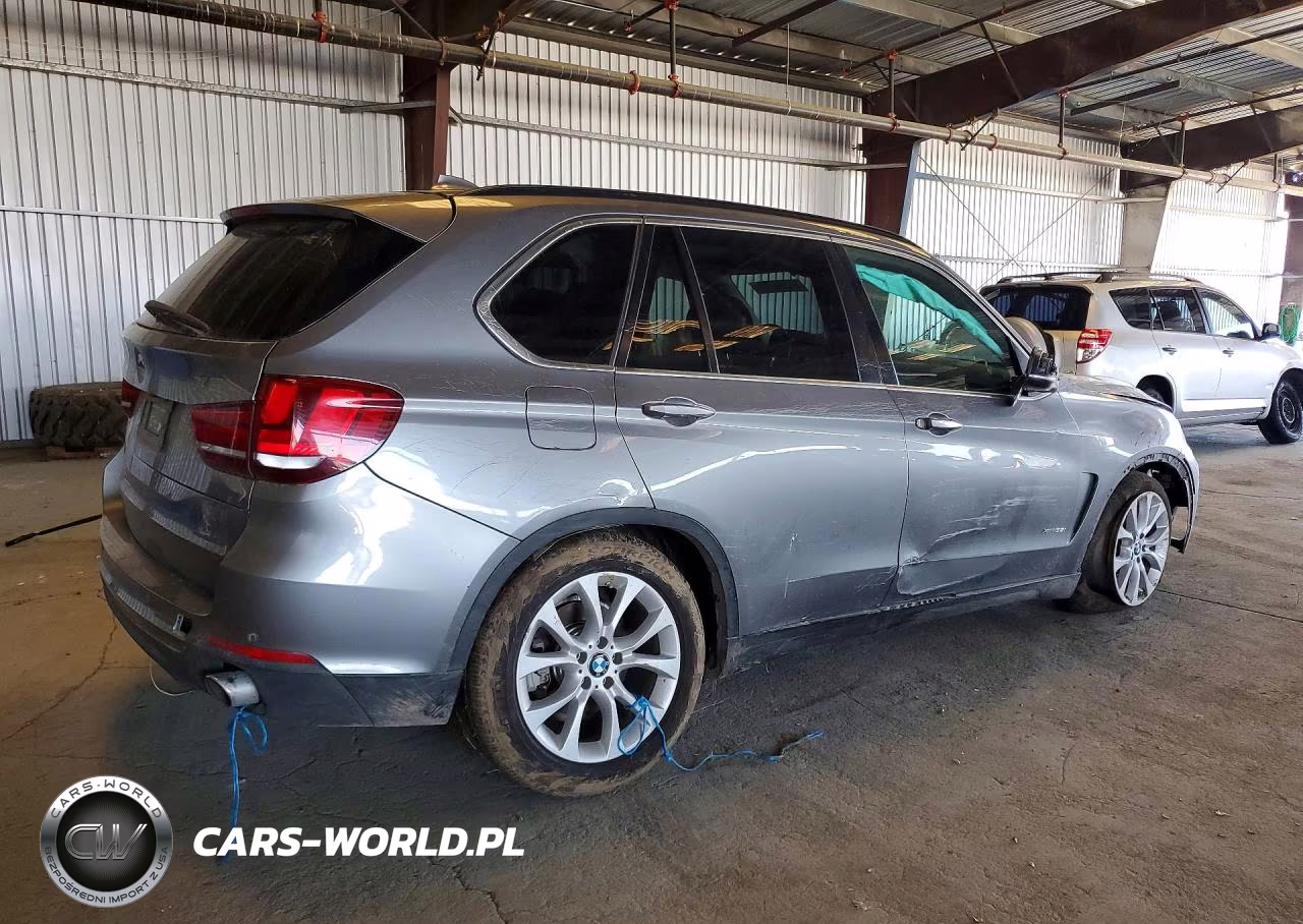 2016 BMW X5 xDrive35I VIN:5UXKR0C57G0S85925 - 3