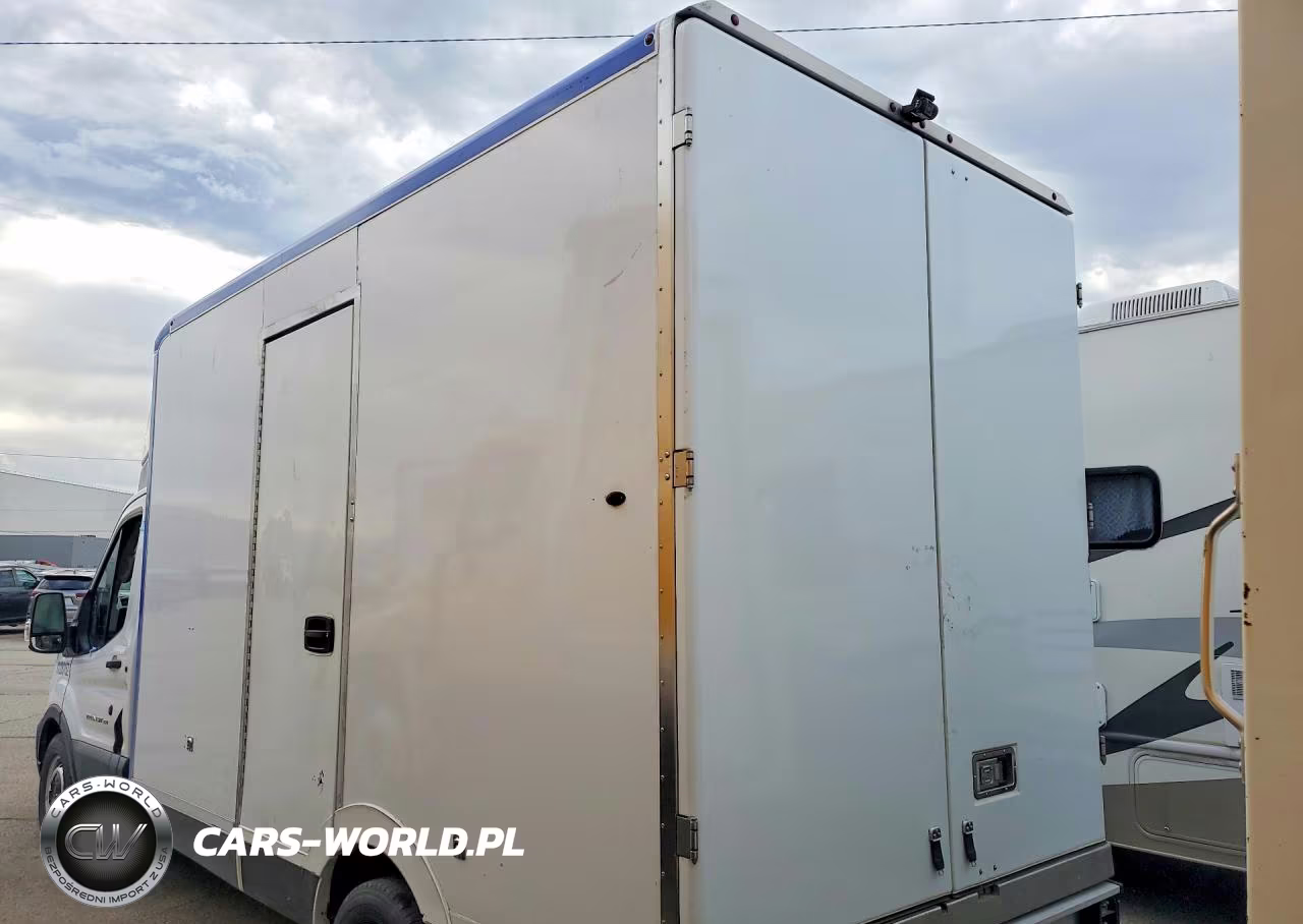 2020 Ford Transit Delivery Truck VIN:1FDBW5Z87LKB24929 - 6