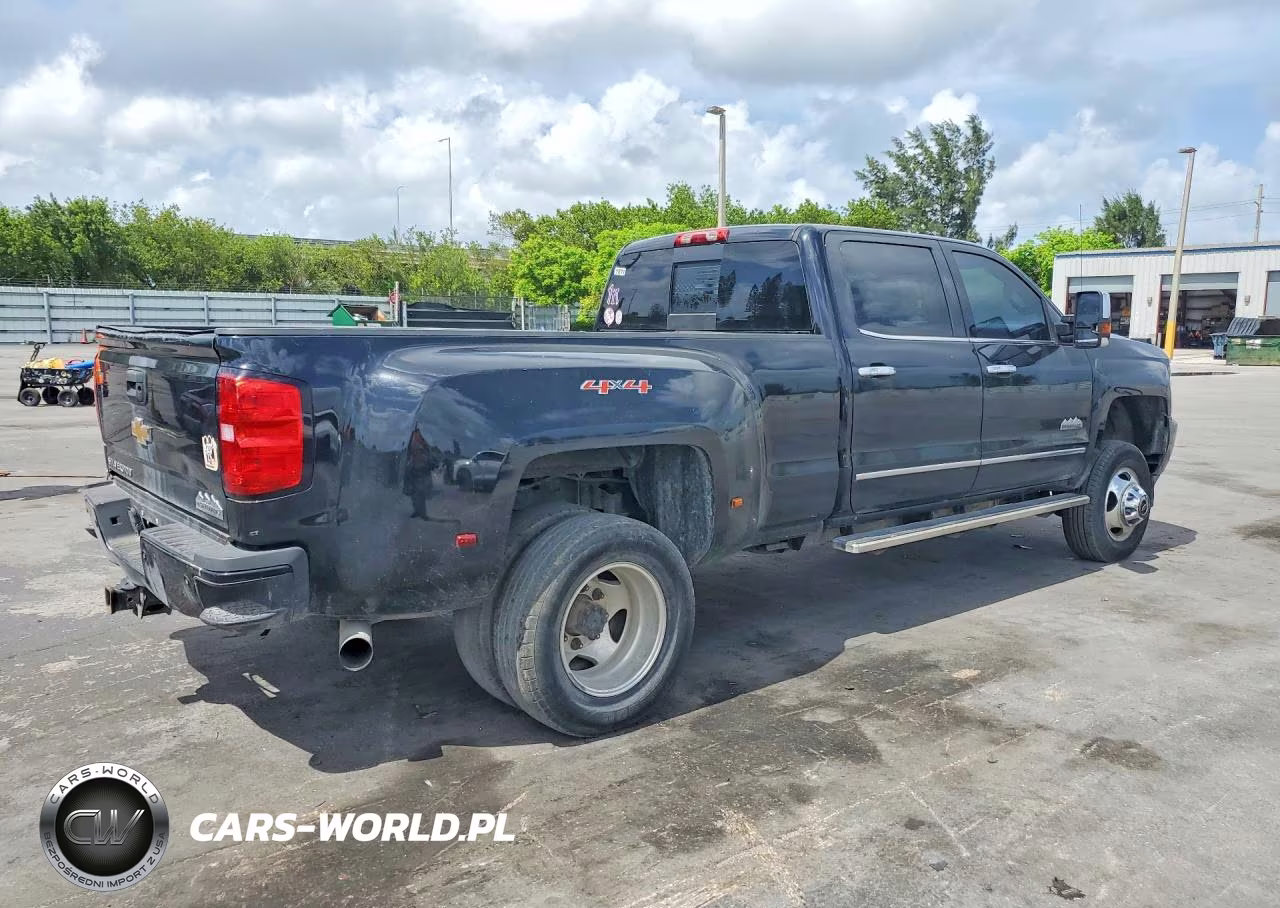 2015 Chevrolet Silverado K3500 High Country VIN:1GC4K1E86FF544671 - 3