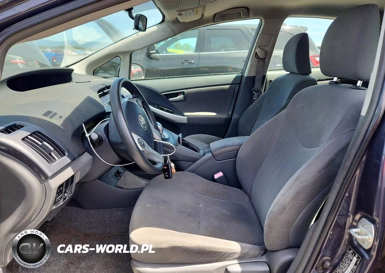2011 Toyota Prius Two VIN:JTDKN3DU3B0311238 - 7
