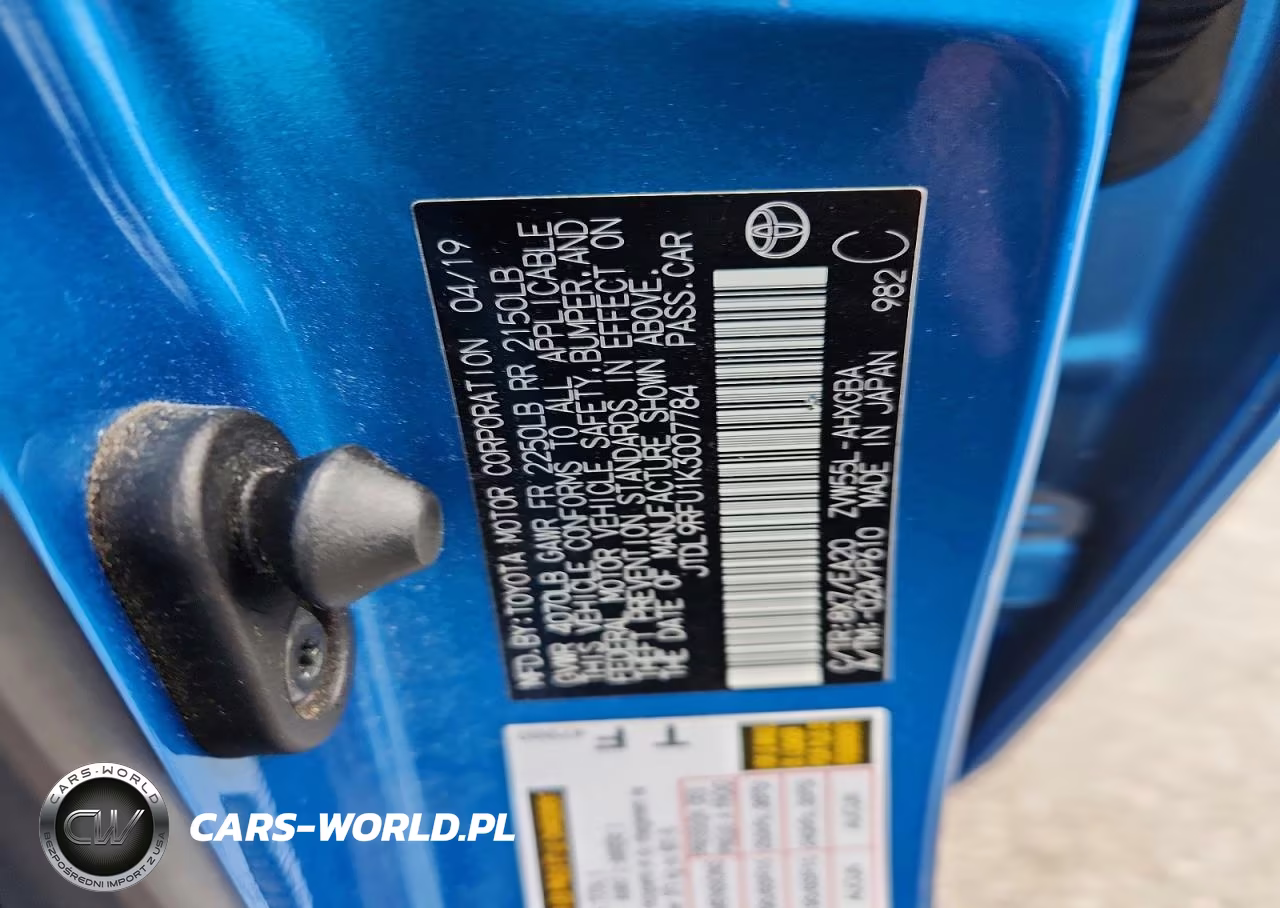 2019 Toyota Prius Xle Awd-E VIN:JTDL9RFU1K3007784 - 12