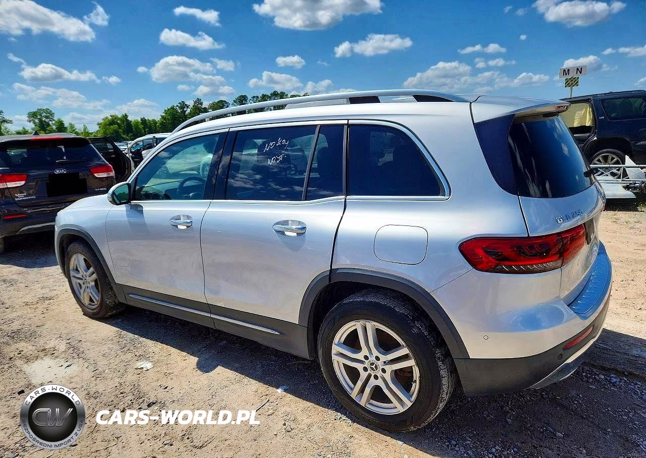 2020 Mercedes-Benz Glb 250 4Matic VIN:W1N4M4HB1LW043131 - 3