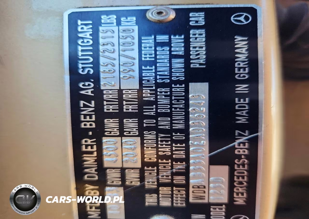 1984 Mercedes-Benz 300 Dt VIN:WDBAB33A0EA036243 - 12