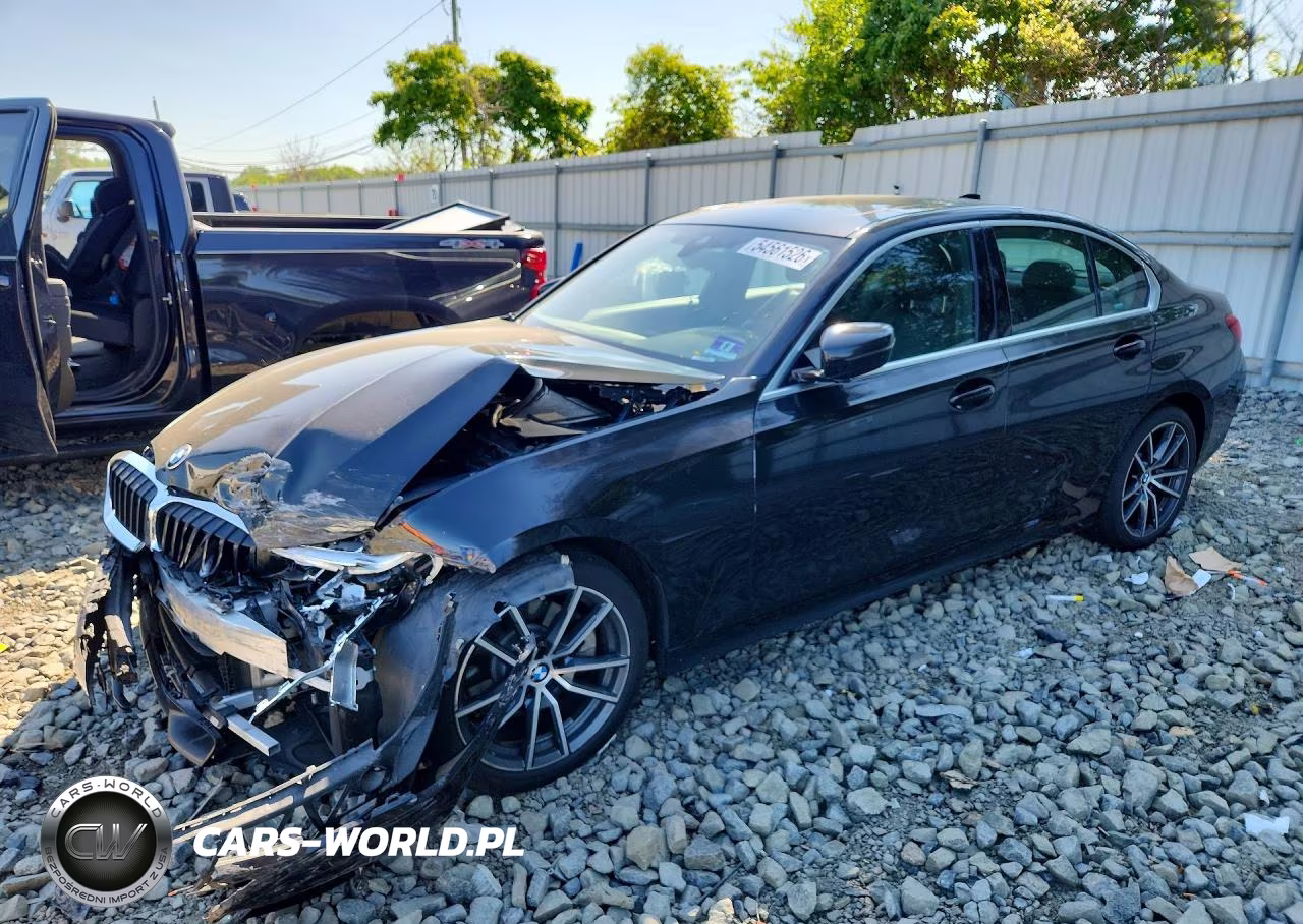 2019 BMW 330Xi – zdjęcie 1 z 12