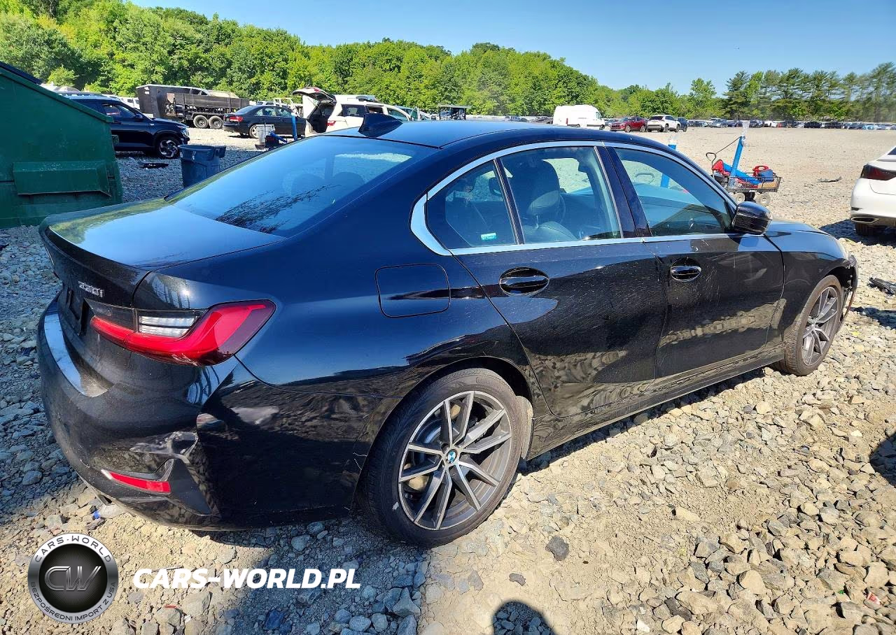 2019 BMW 330Xi VIN:3MW5R7J55K8A05425 - 3