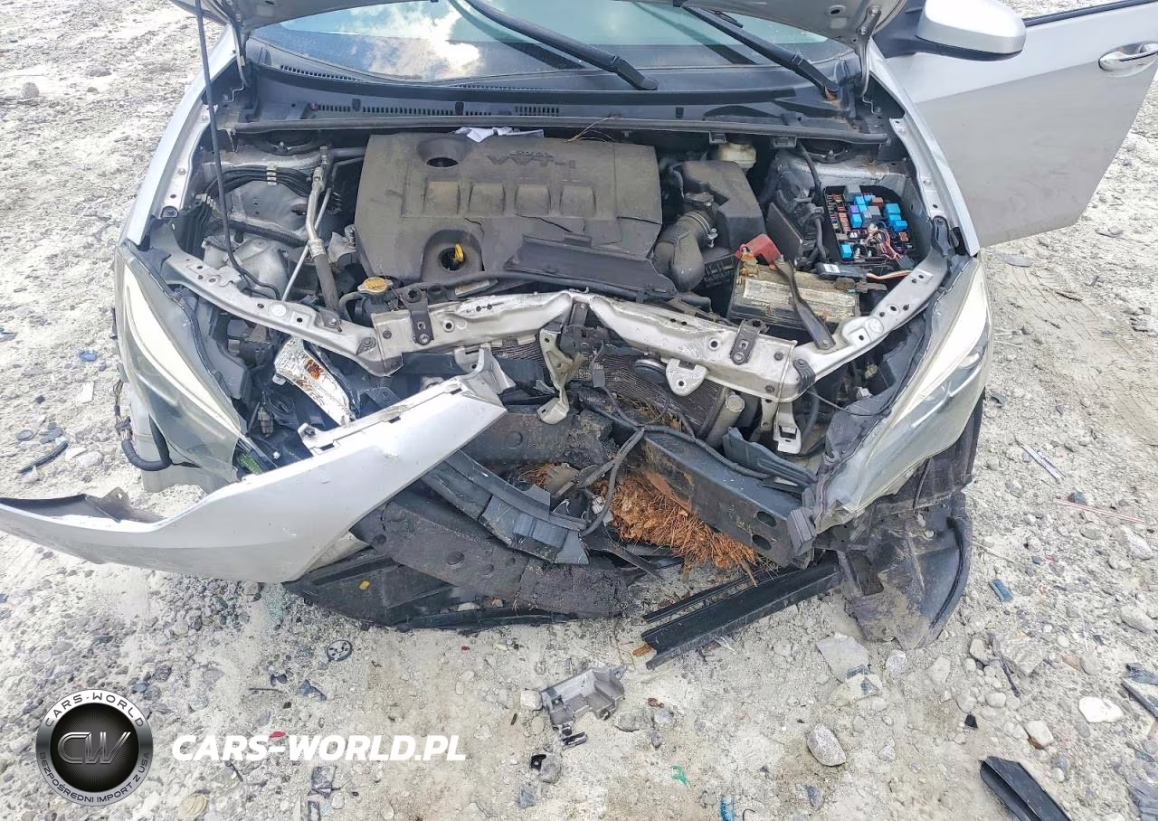 2017 Toyota Corolla Xle VIN:5YFBURHE4HP659640 - 11