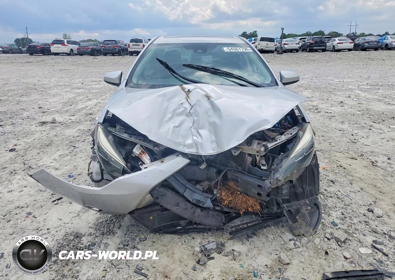 2017 Toyota Corolla Xle VIN:5YFBURHE4HP659640 - 5