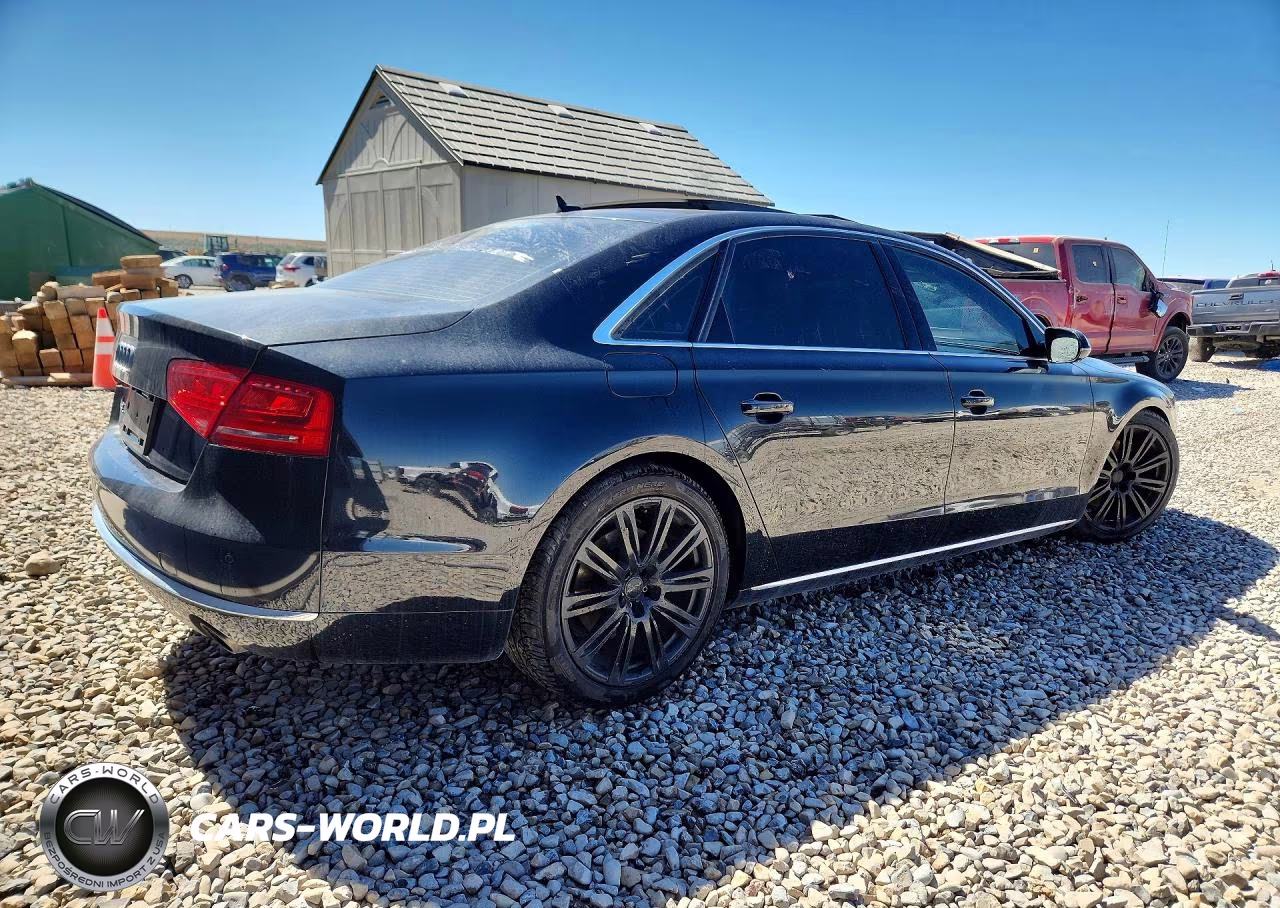 2014 Audi A8 L Quattro VIN:WAURGAFD5EN005771 - 3