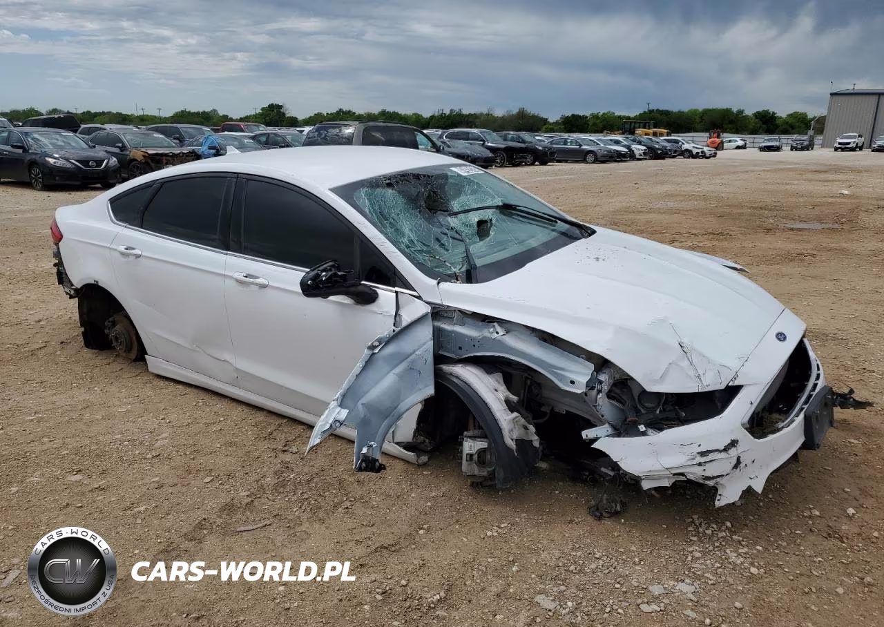 2019 Ford Fusion Se VIN:3FA6P0LU1KR124890 - 4