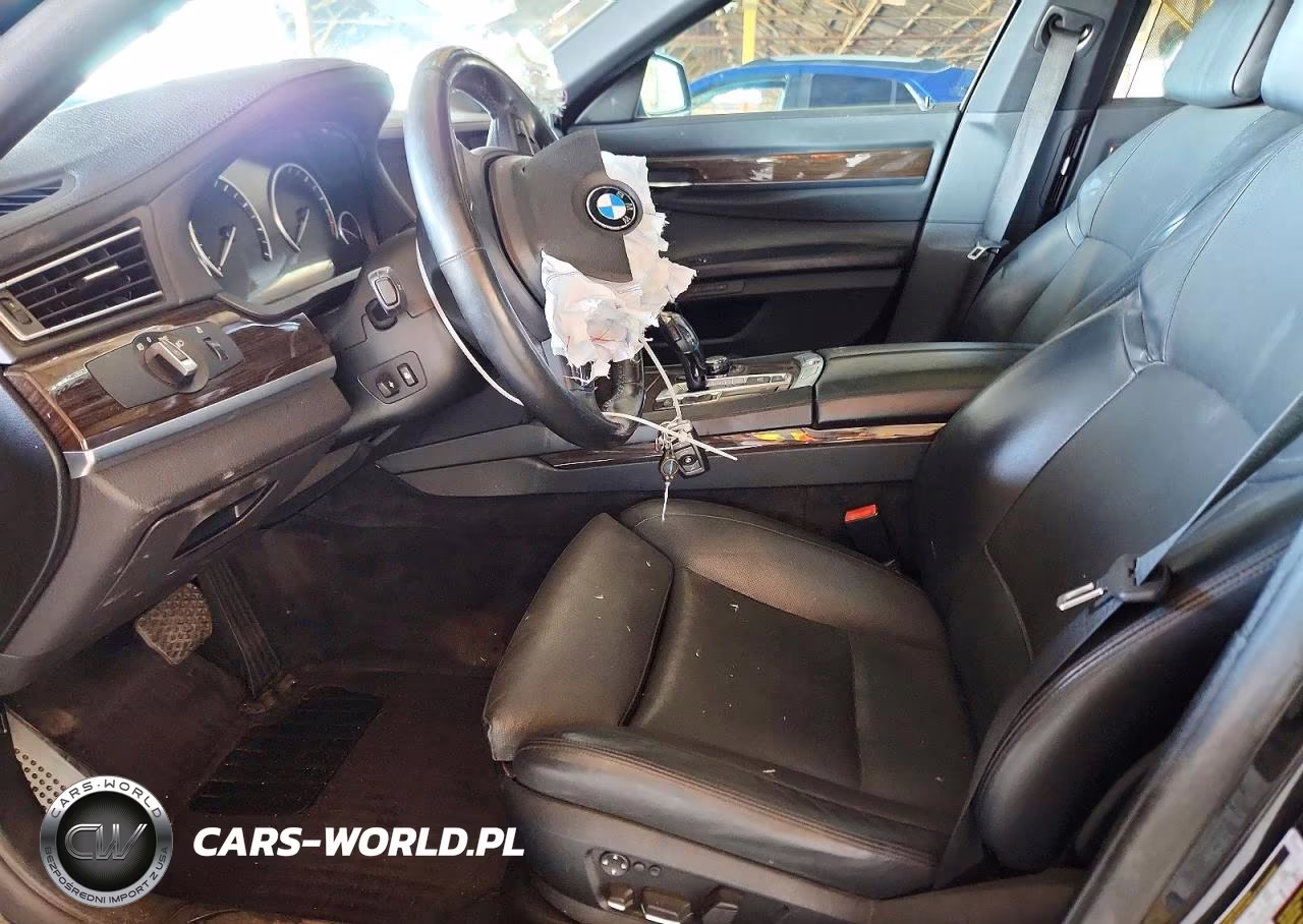2011 BMW 750 Li VIN:WBAKB8C52BCY64877 - 7