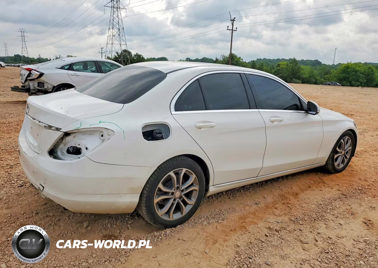 2017 Mercedes-Benz C 300 VIN:55SWF4JB8HU202872 - 3