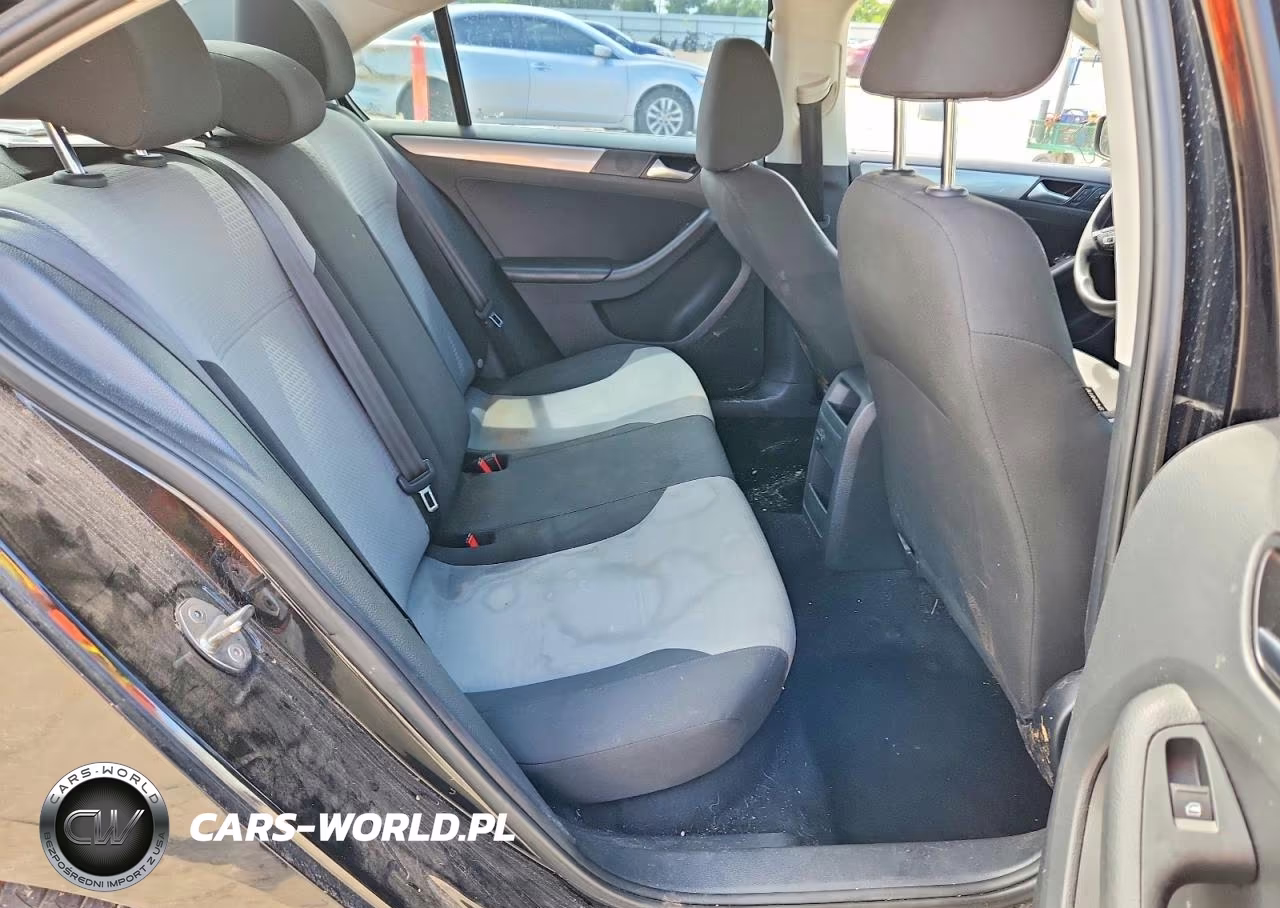 2017 Volkswagen Jetta S VIN:3VW2B7AJ8HM329117 - 10