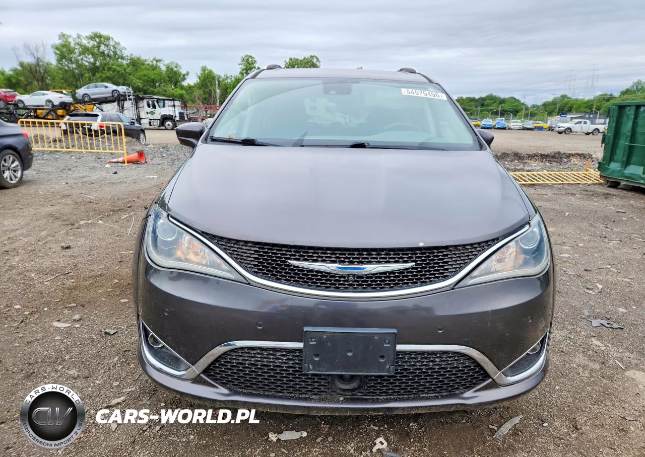 2018 Chrysler Pacifica VIN:2C4RC1BG2JR123546 - 5