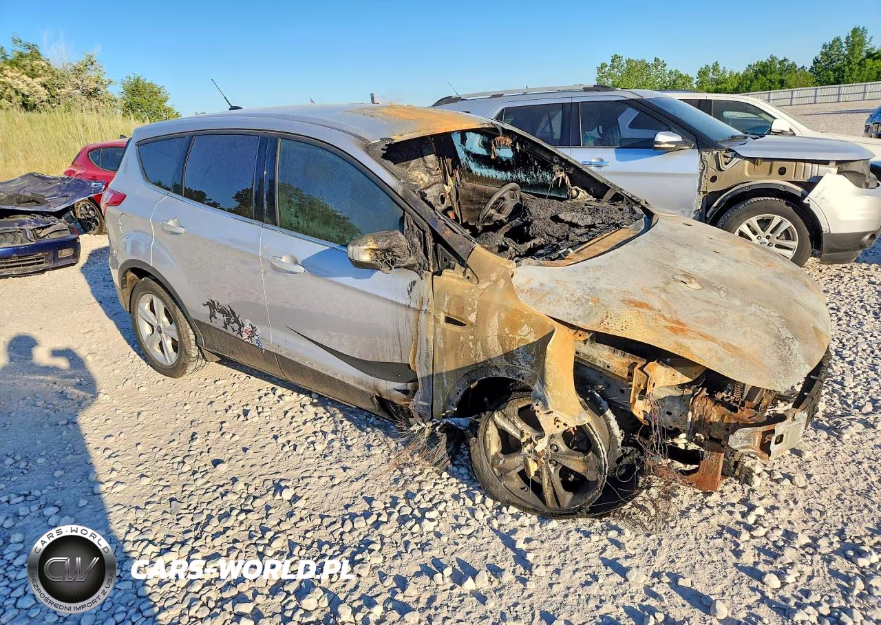 2013 Ford Escape Se VIN:1FMCU9GX3DUD73245 - 4