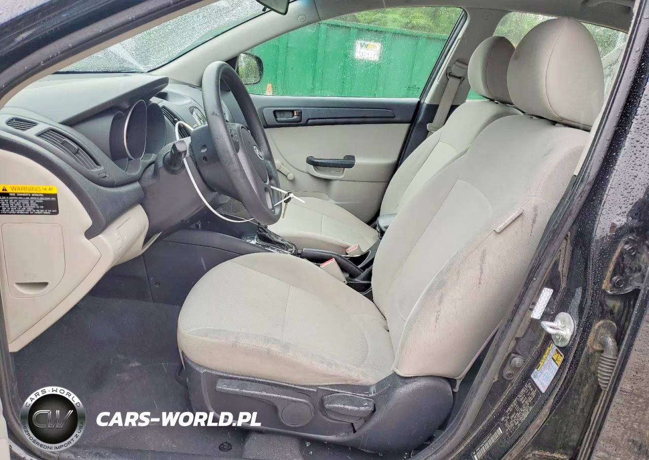 2011 Kia Forte Lx VIN:KNAFT4A2XB5370271 - 7