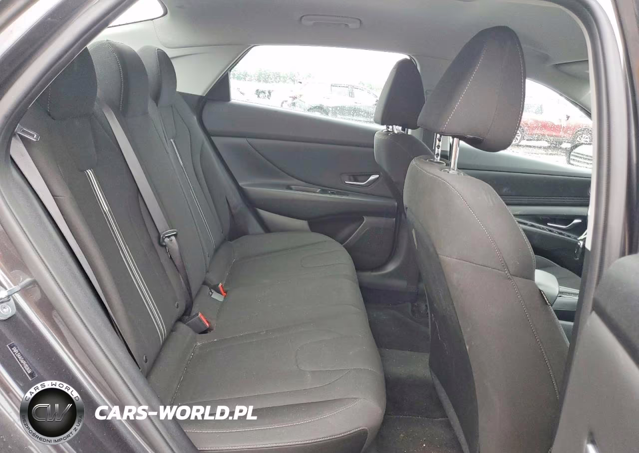 2023 Hyundai Elantra Sel VIN:5NPLS4AG6PH102636 - 10