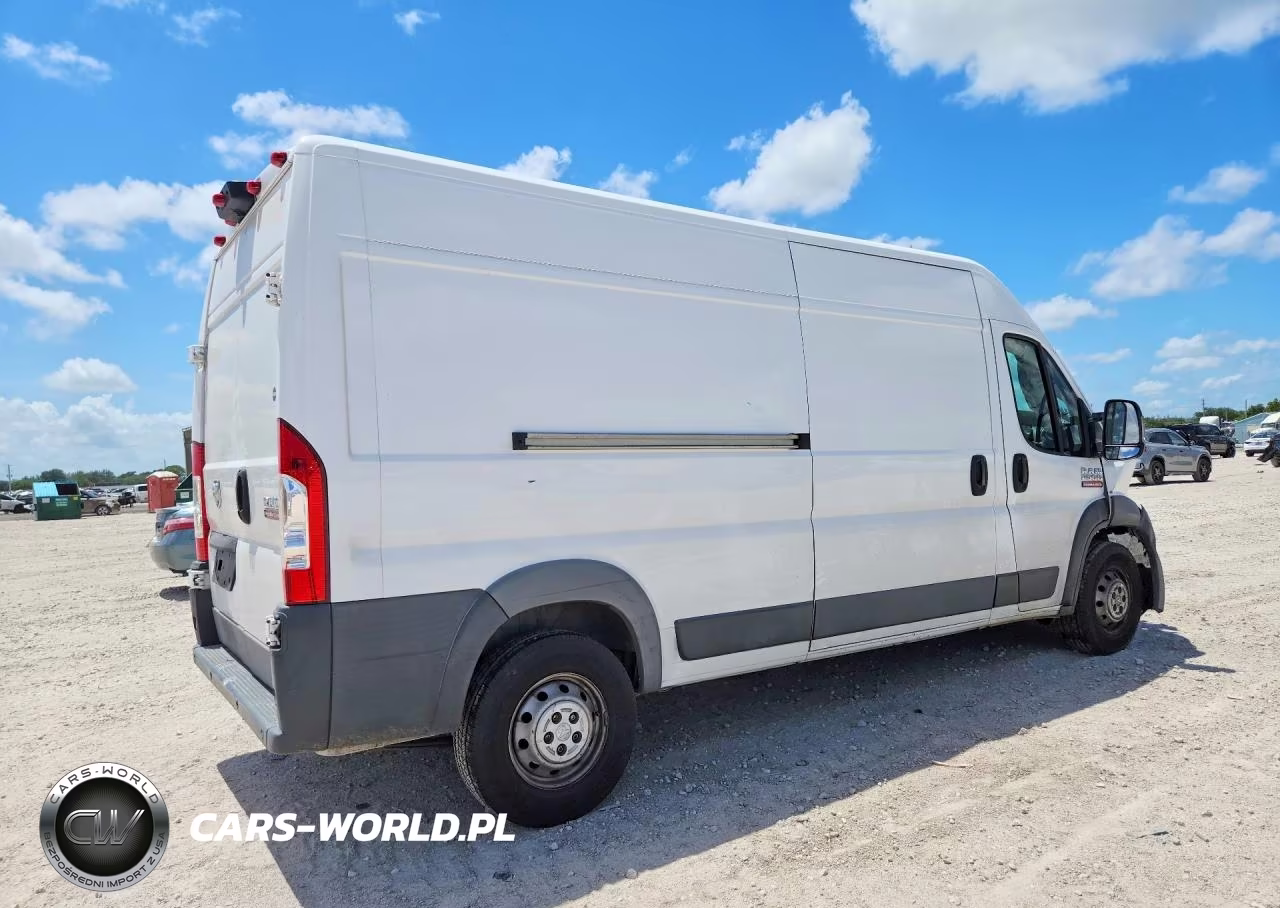 2018 Ram Promaster 2500 2500 High VIN:3C6TRVDG4JE100819 - 3