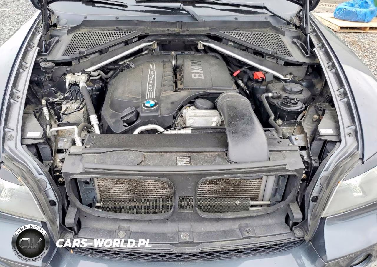 2012 BMW X5 xDrive35I VIN:5UXZV4C54CL991602 - 12