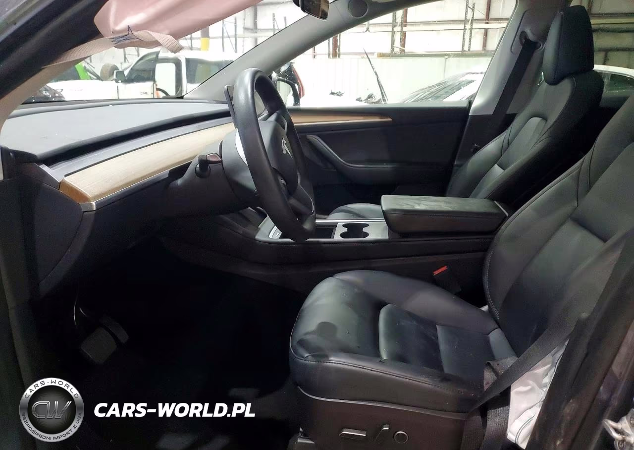 2023 Tesla Model Y VIN:7SAYGDEE7PF689690 - 7