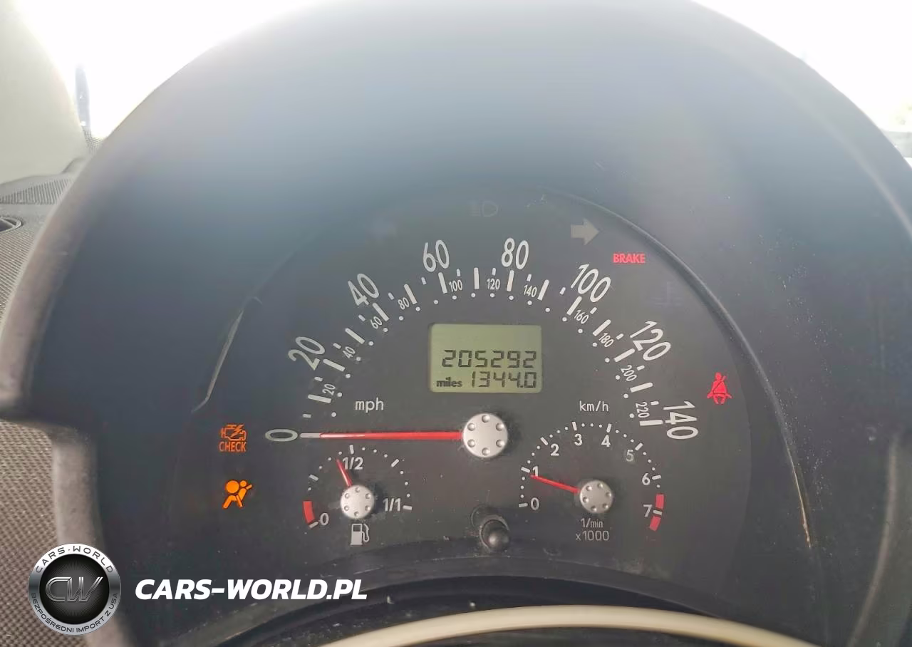 2001 Volkswagen New Beetle Gls Sport VIN:3VWED21C51M477923 - 9