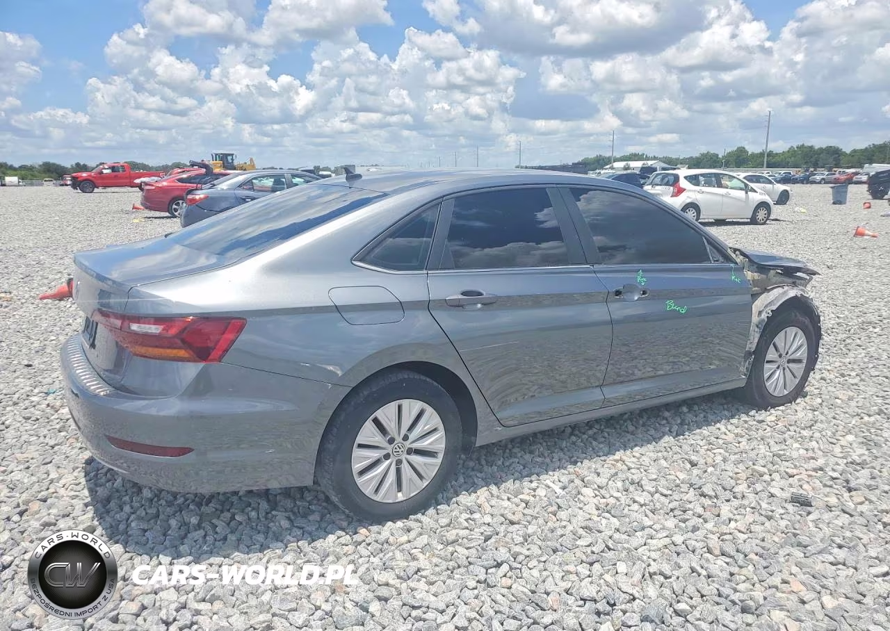 2019 Volkswagen Jetta S VIN:3VWC57BUXKM240337 - 3