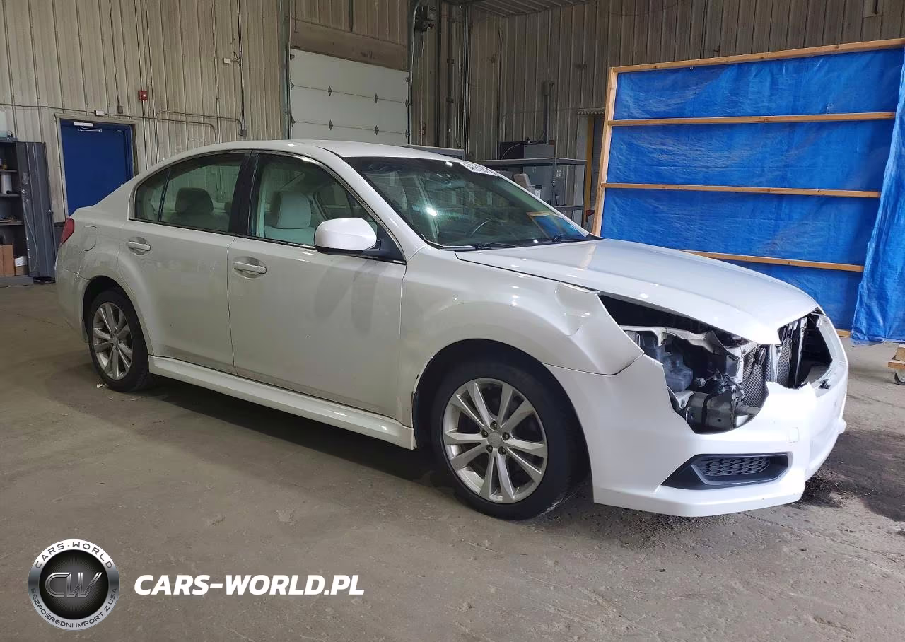 2014 Subaru Legacy 2.5I Premium VIN:4S3BMBC67E3037061 - 4