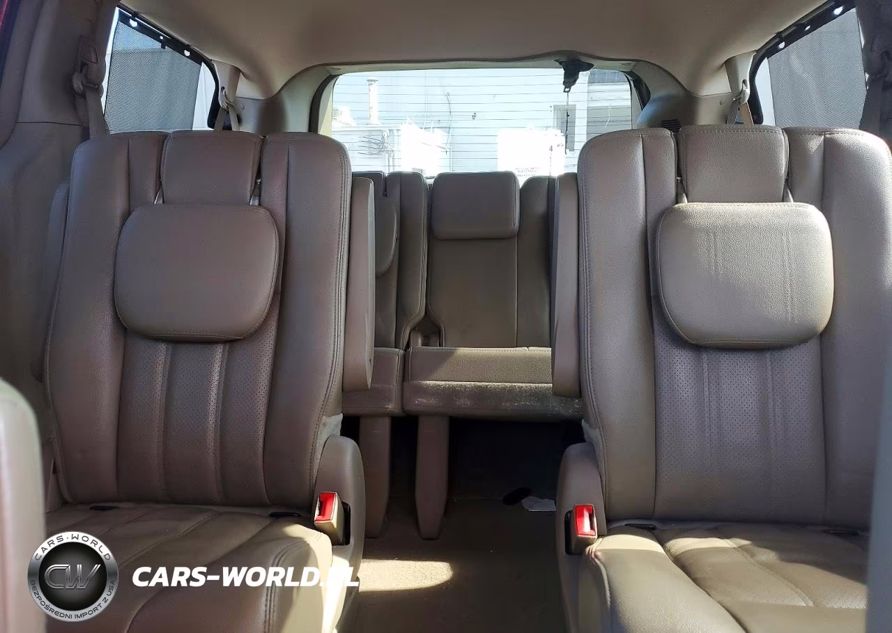 2014 Chrysler Town & Country Touring L VIN:2C4RC1CG0ER192627 - 10