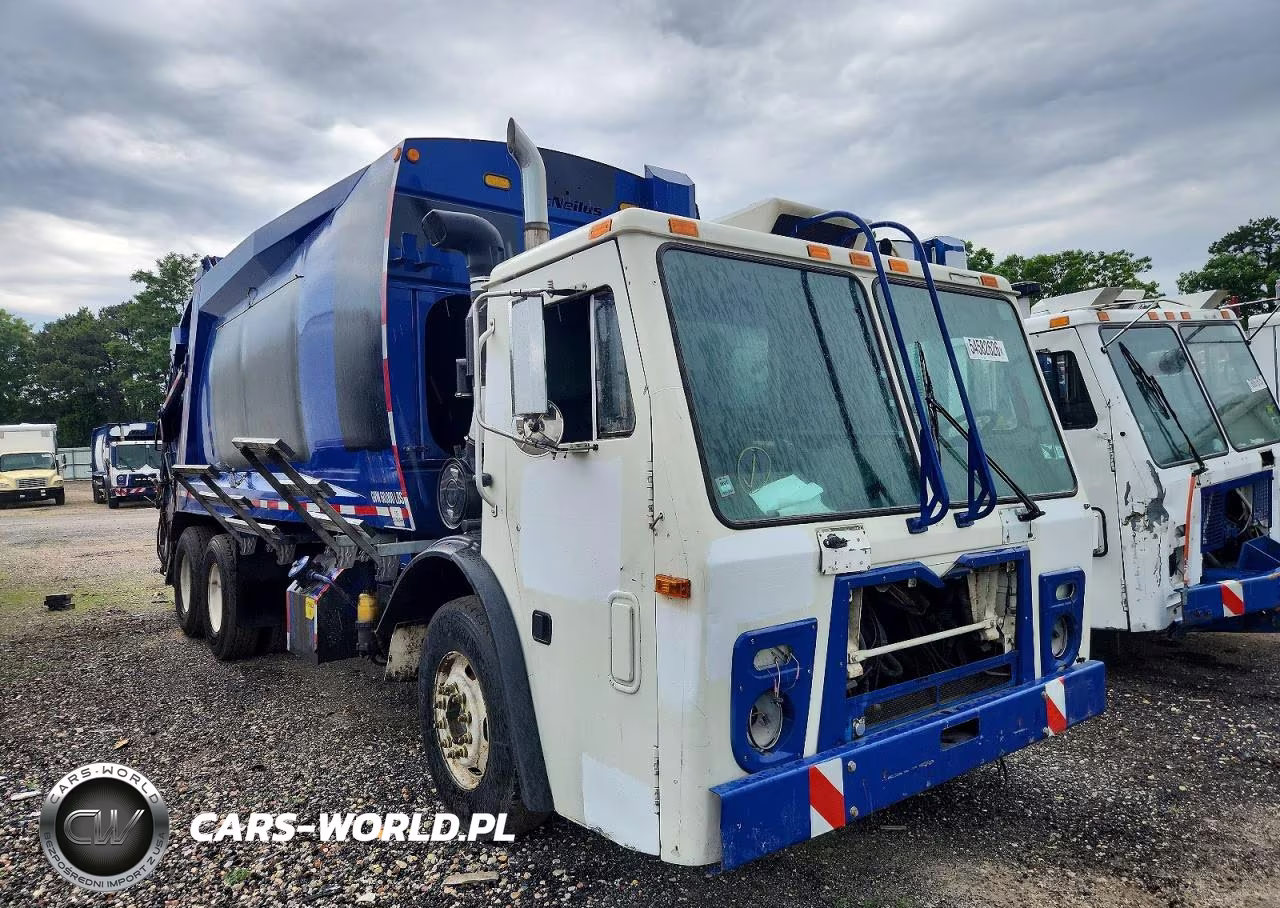 2014 Mack Leu613 Refuse Truck