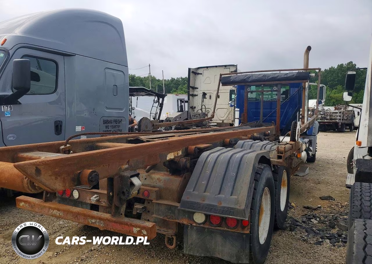 2011 Mack Gu713 Roll-Off Container Truck VIN:1M2AX04C5BM010583 - 4