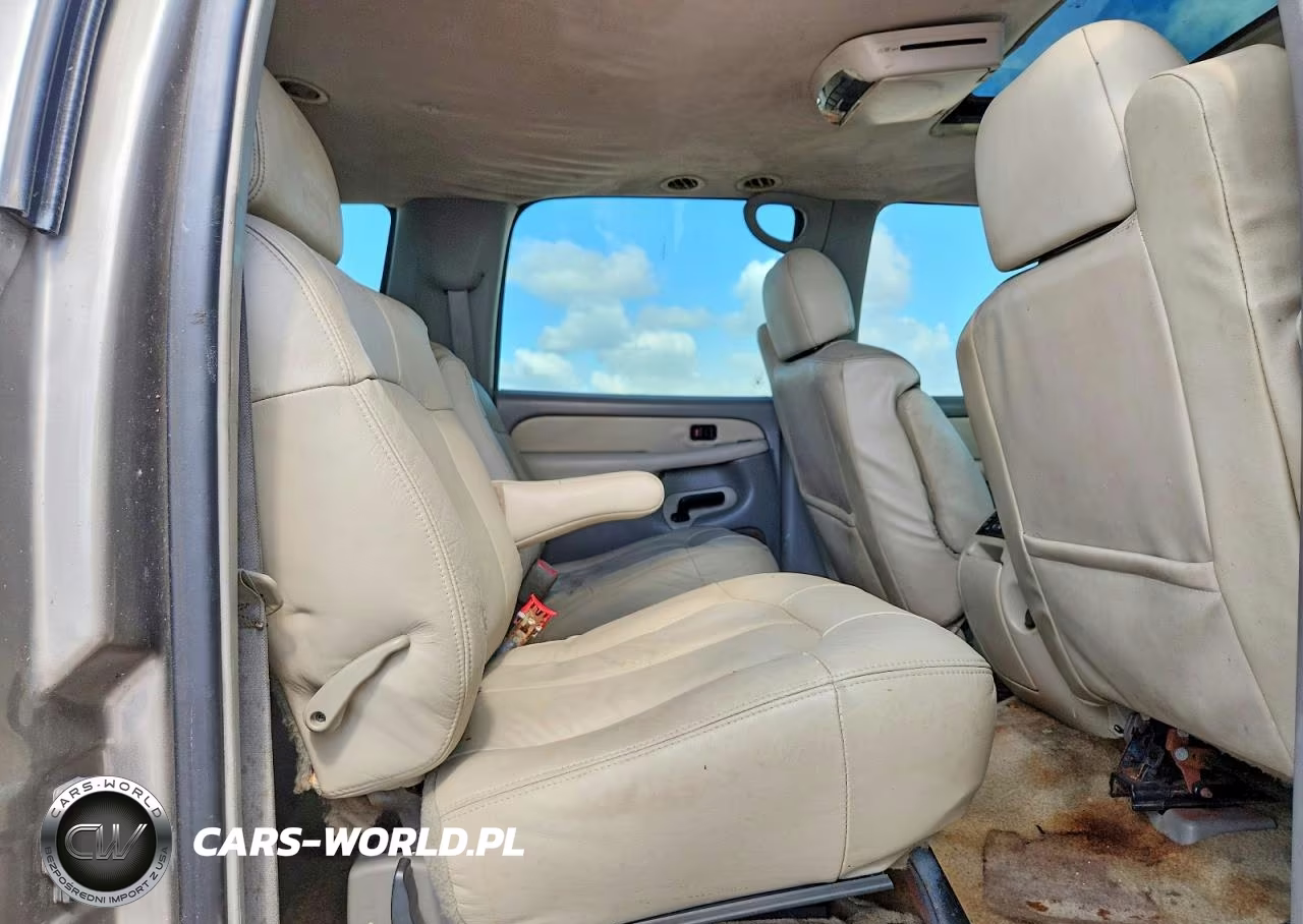 2002 Chevrolet Suburban C1500 VIN:1GNEC16Z22J118998 - 11