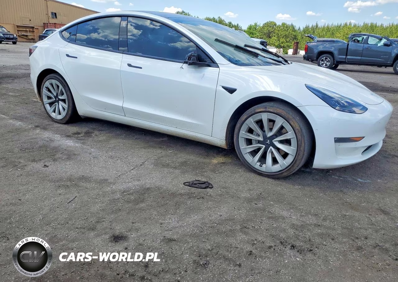 2022 Tesla Model 3 VIN:5YJ3E1EB6NF103222 - 4
