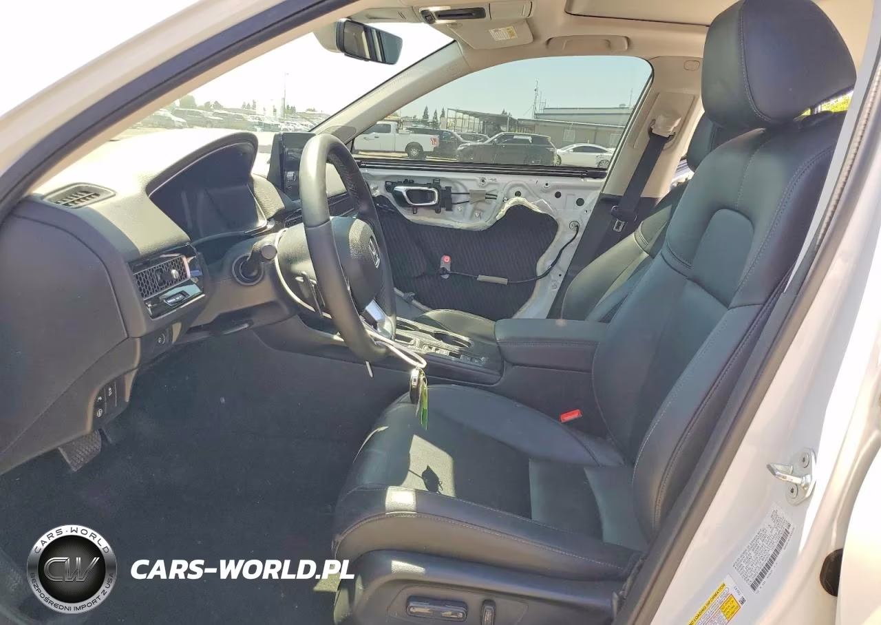 2024 Honda Civic Touring VIN:2HGFE1F91RH340839 - 7