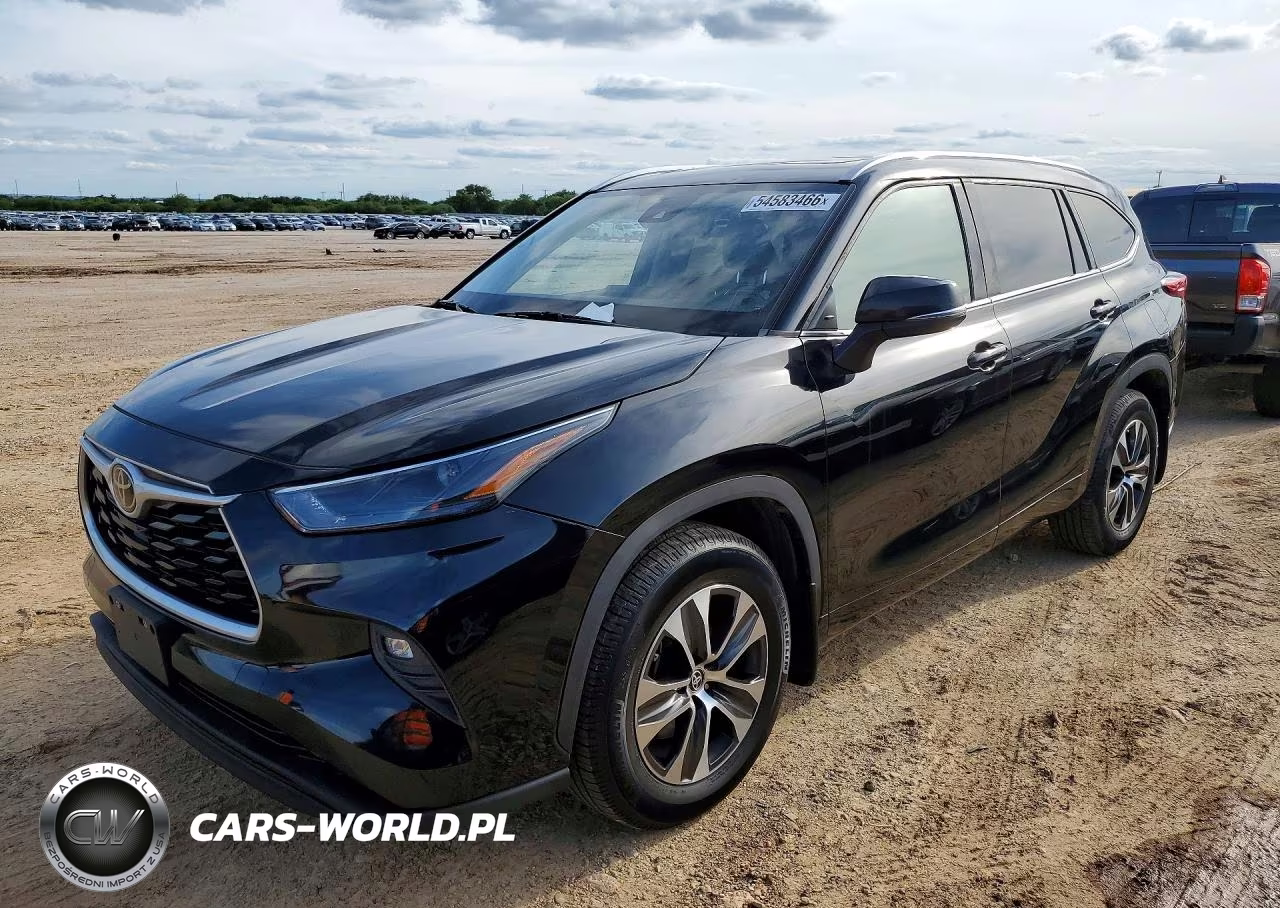 2022 Toyota Highlander Xle – zdjęcie 1 z 12