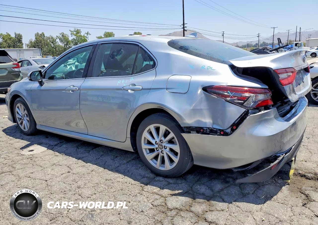 2023 Toyota Camry Le VIN:4T1C11AK4PU181733 - 2