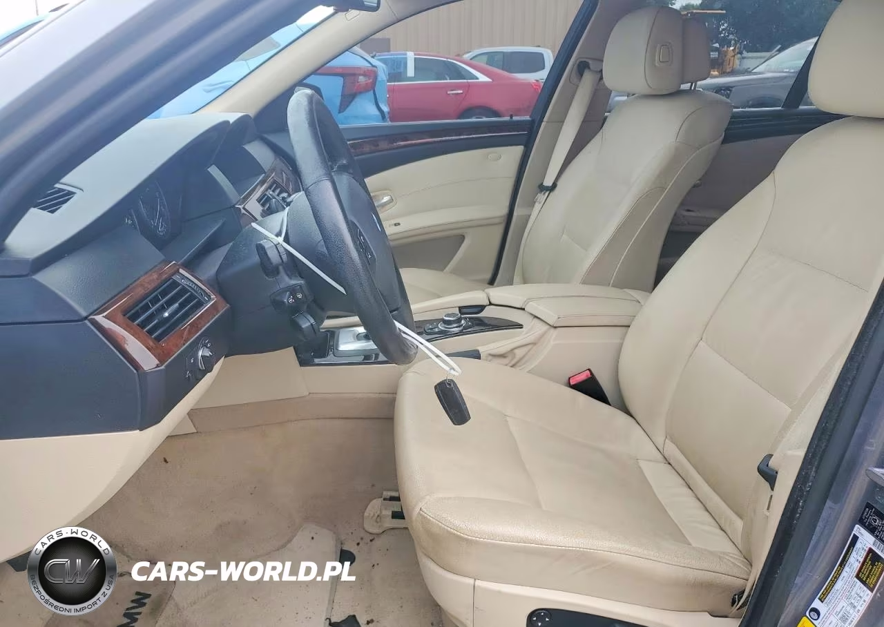 2010 BMW 528 Xi VIN:WBANV1C5XAC389750 - 7