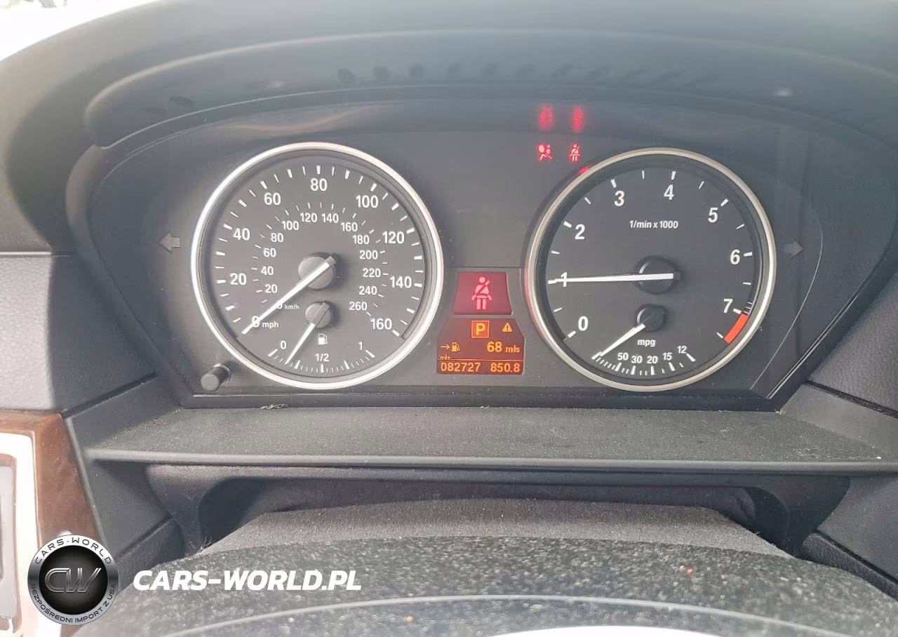 2010 BMW 528 Xi VIN:WBANV1C5XAC389750 - 9