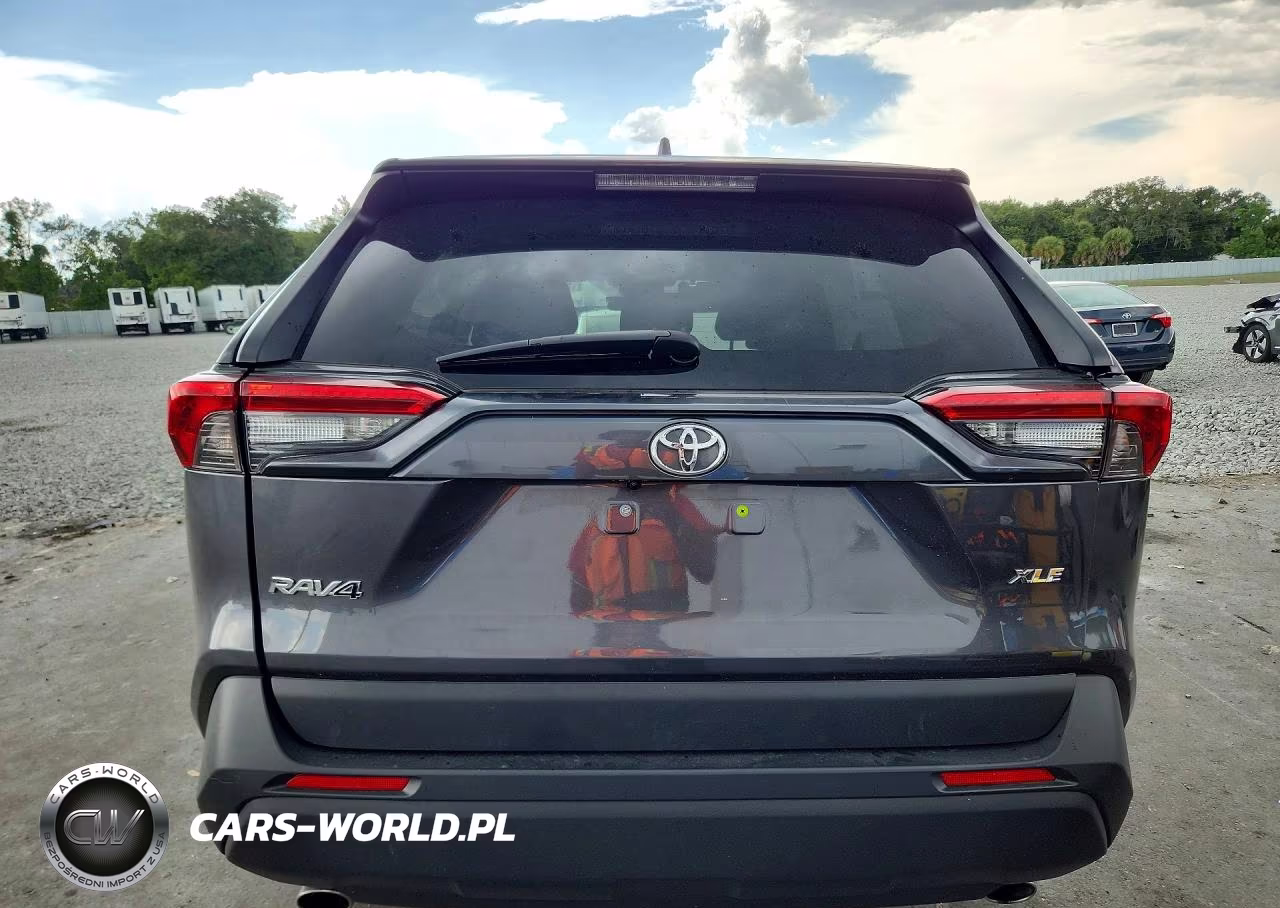 2025 Toyota Rav4 Xle VIN:2T3W1RFV5SC303726 - 6