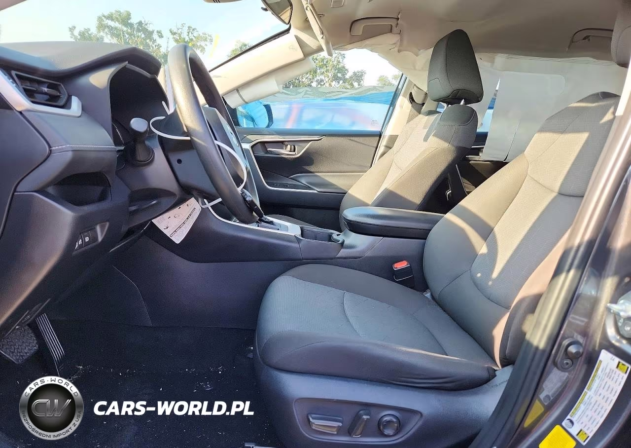 2025 Toyota Rav4 Xle VIN:2T3W1RFV5SC303726 - 7