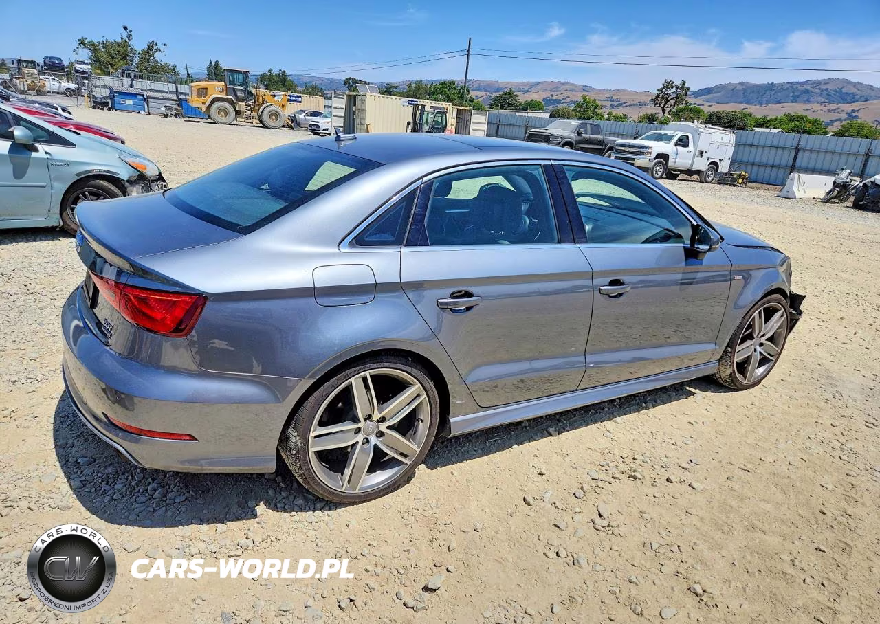 2015 Audi A3 Prestige S-Line VIN:WAUKFGFF1F1099441 - 3