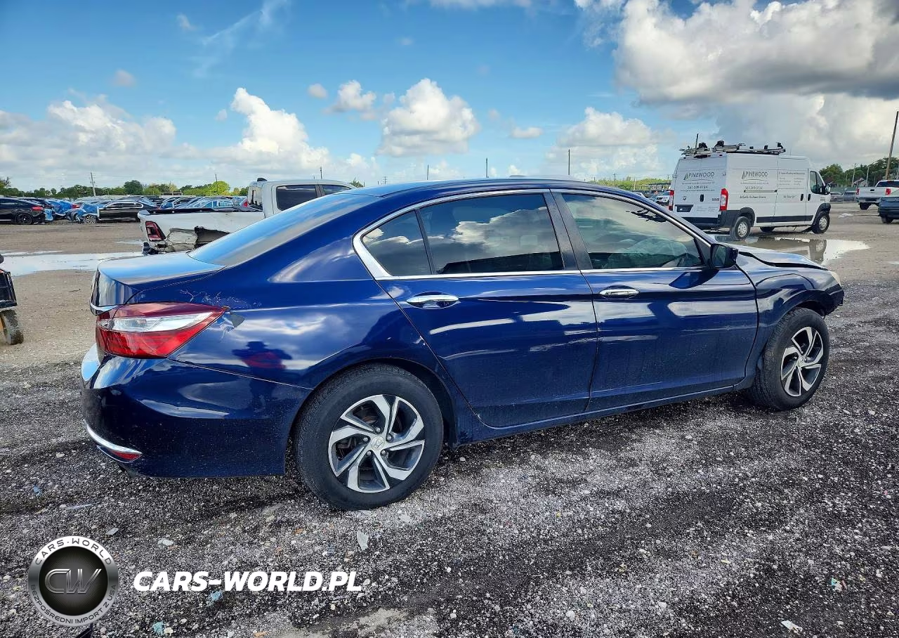 2017 Honda Accord Lx VIN:1HGCR2F40HA057976 - 3