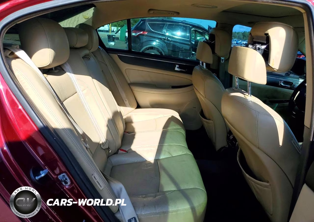 2011 Hyundai Genesis 4.6L VIN:KMHGC4DF0BU140570 - 10