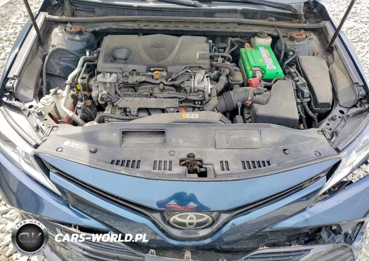2018 Toyota Camry Le VIN:4T1B11HK2JU584733 - 11