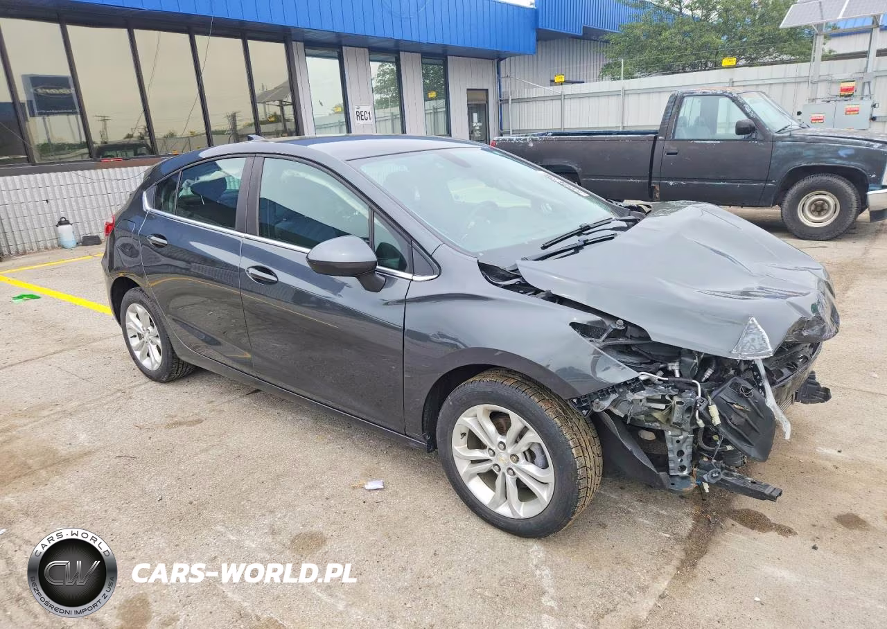 2019 Chevrolet Cruze Lt VIN:3G1BE6SM7KS556355 - 4