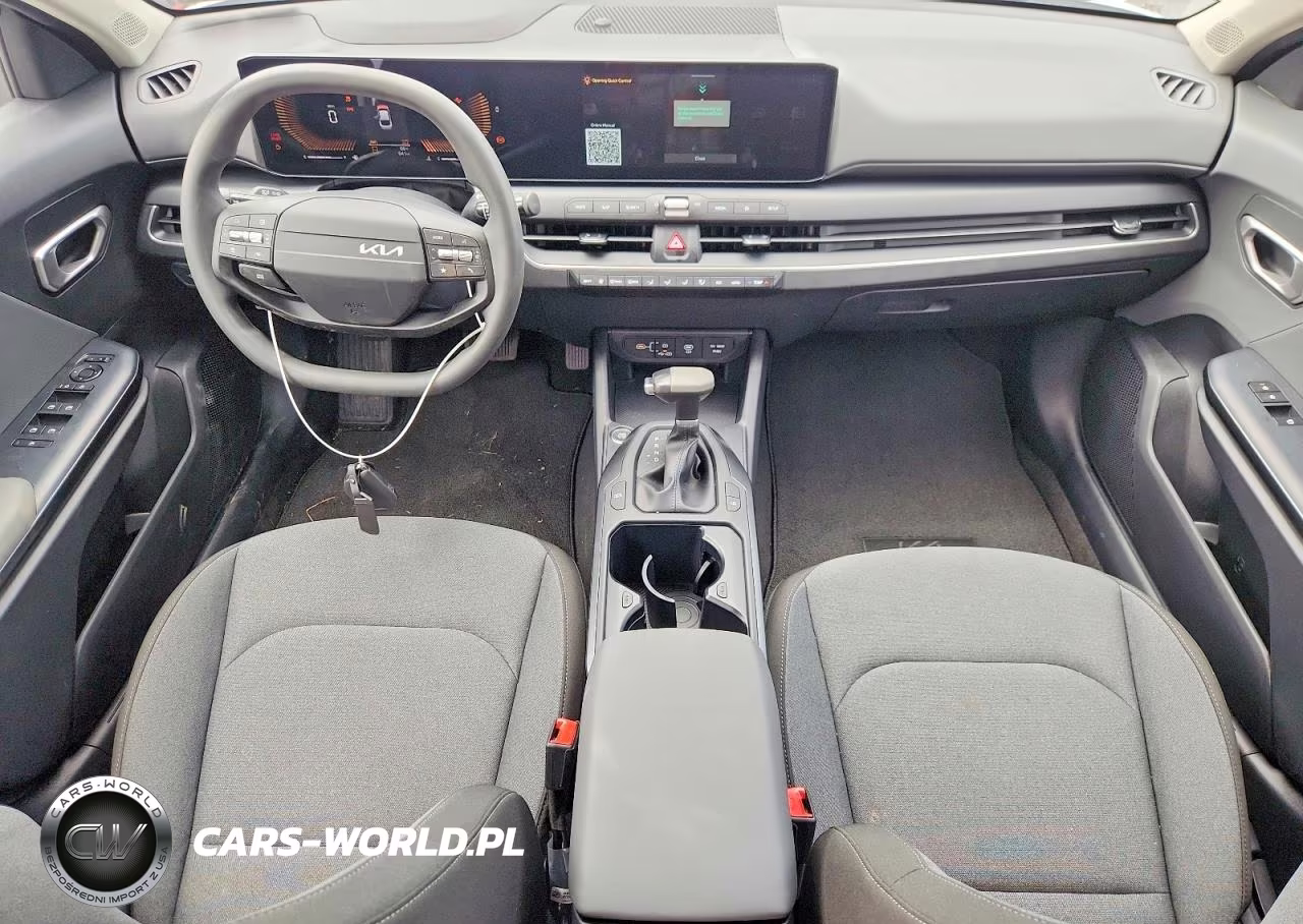 2026 Kia K4 Lxs VIN:3KPFT4DE5TE267676 - 8